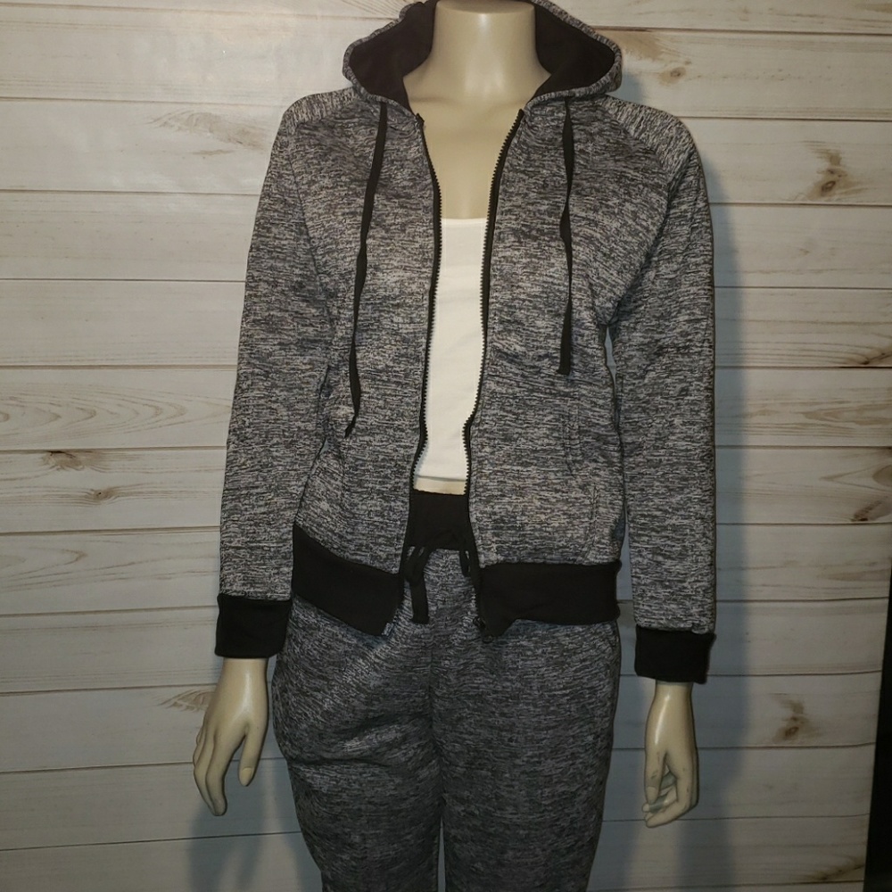 SALE!! NWT Black sweatsuits set